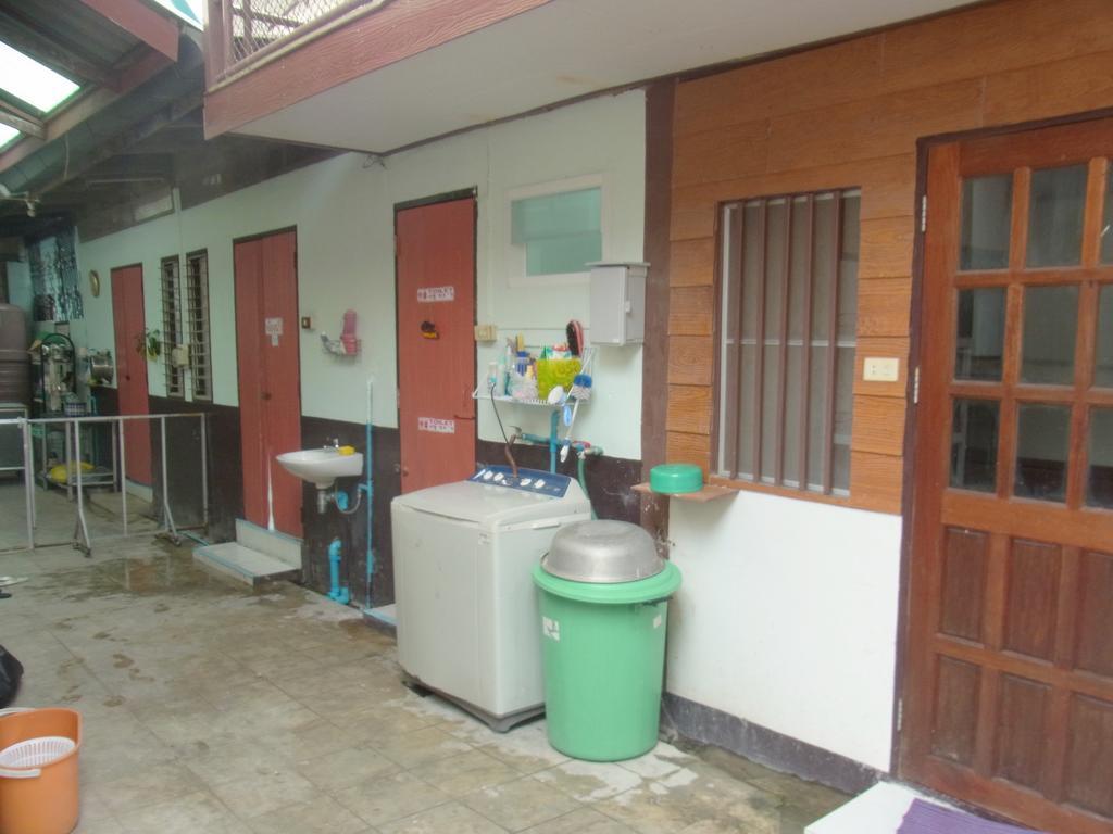 28 Rachabutr Hostel Ubon Ratchathani Exterior photo